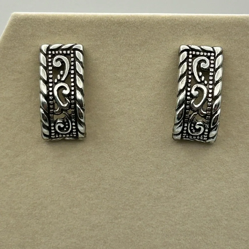 Brighton Jewelry Vintage Post Earrings Curved Studs Silver Plated No Backs - Picture 5 of 9